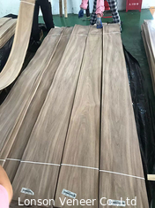 자연적 미국의 검정 호두나무 베니어판, 두께 0.50 밀리미터, 패널 AA 등급