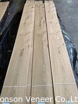 2.0mm Knotty White Oak Wood Veneer 다양한 스타일 재고