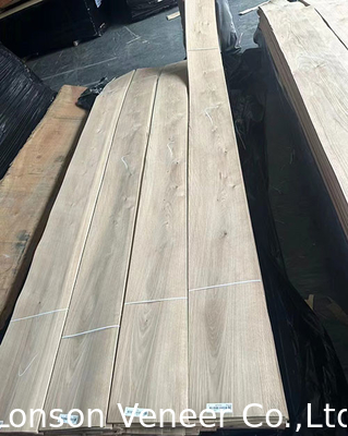 0.5mm Knotty Grade White Oak Wood Veneer For Retro Style Furniture Door (레트로 스타일의 가구 문)