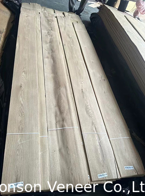 0.5mm Knotty Grade White Oak Wood Veneer For Retro Style Furniture Door (레트로 스타일의 가구 문)